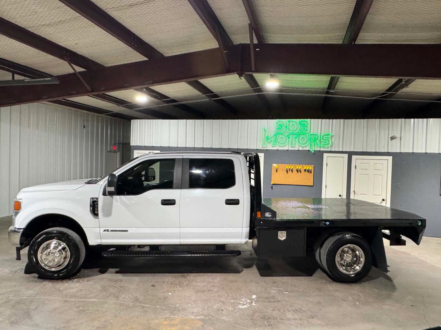 ford f-350 super duty chassis cab 2022 1FD8W3HT6NED57755 image ford f-350 super duty chassis cab 2022 1FD8W3HT6NED57755 image